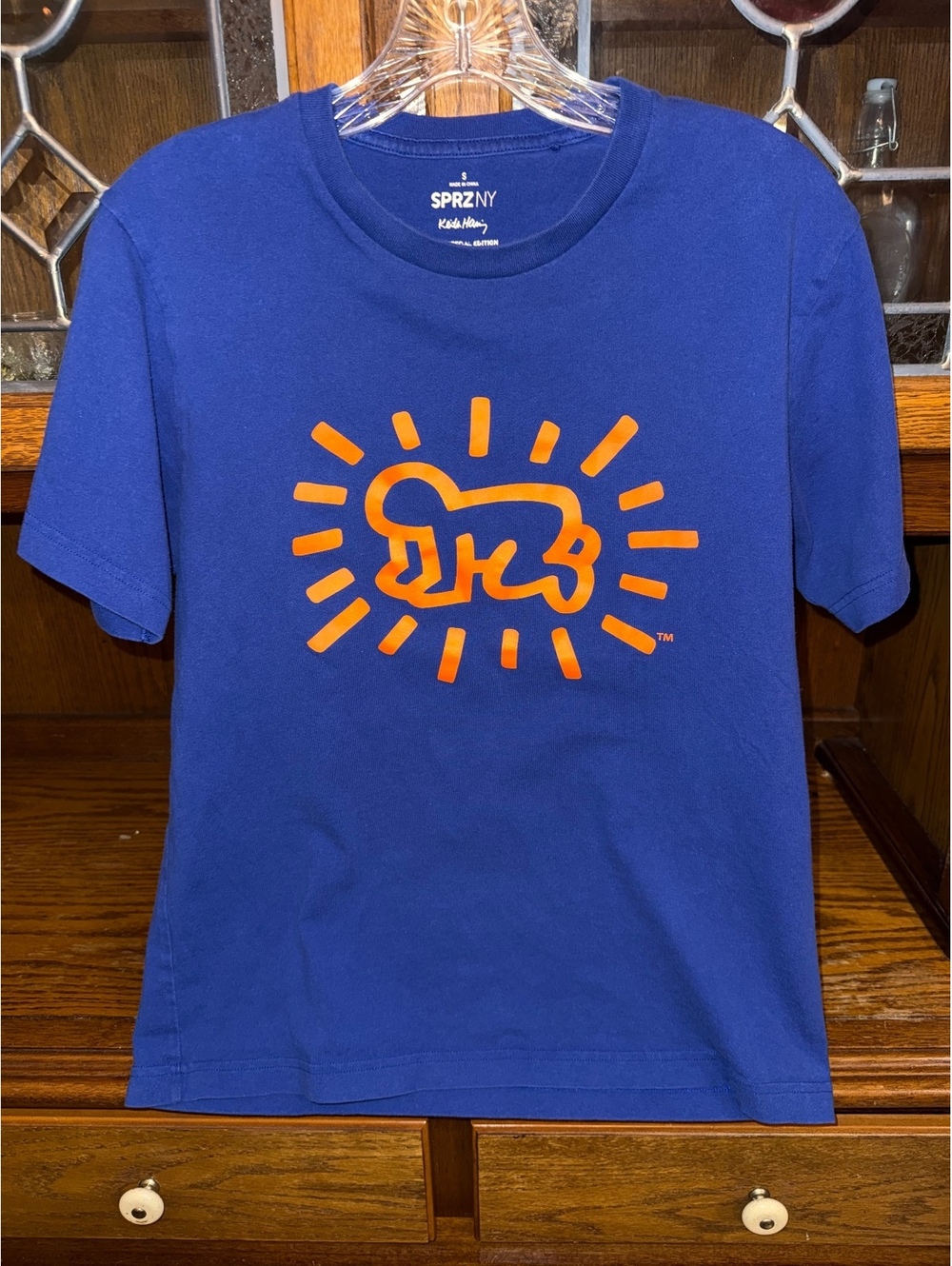 Uniqlo SPRZ NY Keith Haring MoMA Radiant Baby Tee Blue Orange Pop Art S